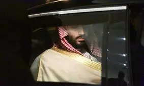 شاهزاده جوان نه راه پس دارد و نه راه پیش