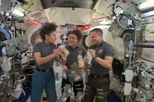 غذای متفاوت فضانوردان ایستگاه فضایی بین‌المللی برای روز شکرگزاری
