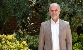 فرشاد مومنی: با انتقال آب به سمنان مشکلات حادتر می‌شود/ افزایش قیمت بنزین هیچ خیری برای فقرا نخواهد داشت