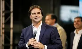 نماینده اپوزیسیون اوروگوئه در انتخابات ریاست جمهوری پیروز شد