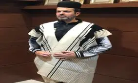 استراماچونی لباس بختیاری بر تن کرد