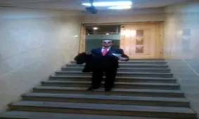 وعده های یک داوطلب کاندیداتوری ریاست جمهوری بعد از ثبت نام در وزارت کشور