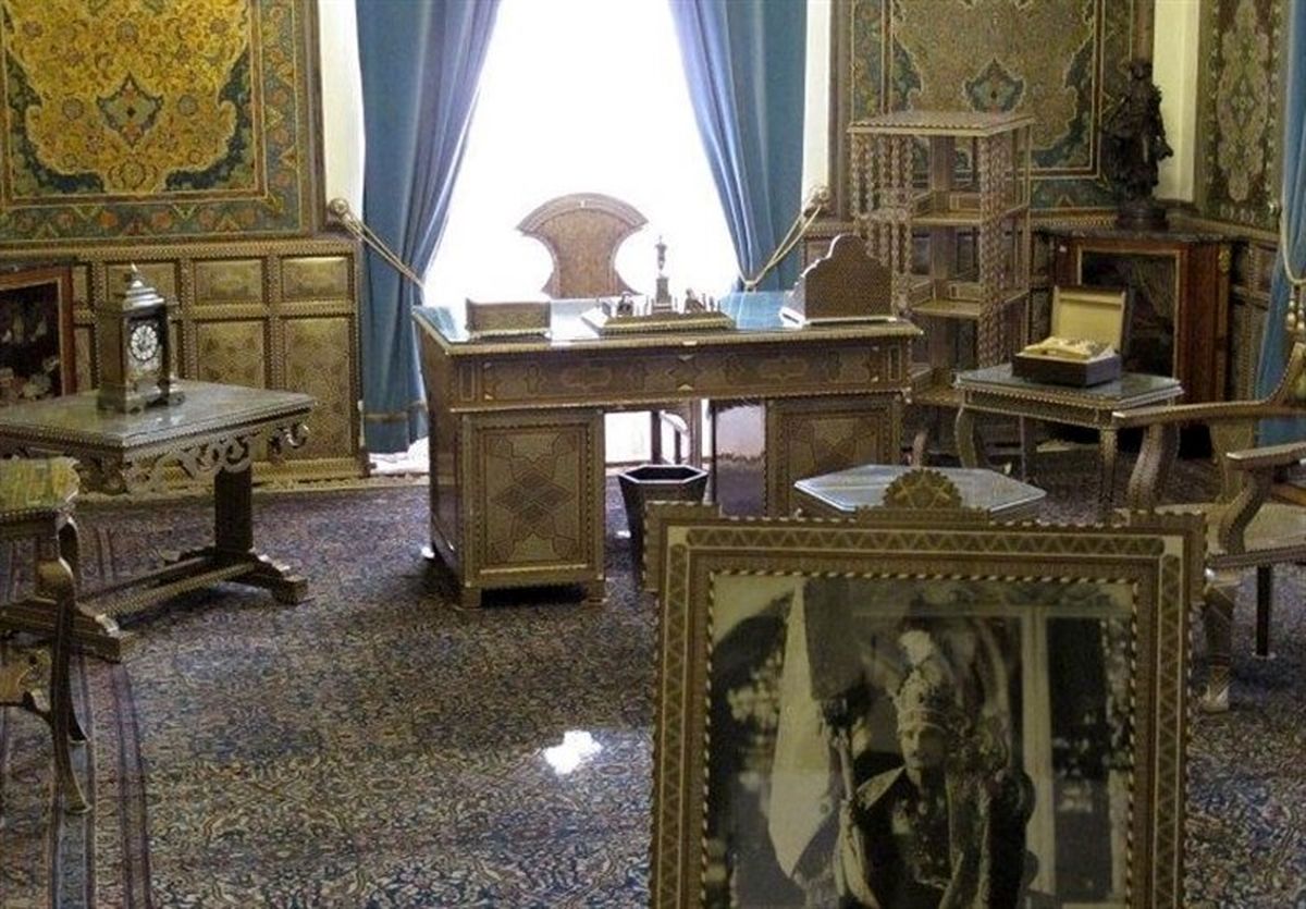 کاخهای سعدآباد و نیاوران اموال خاندان پهلوی نیست که به بنیاد مستضعفان واگذار شود