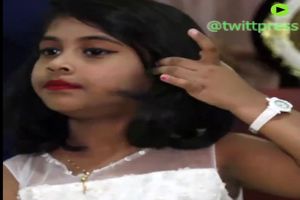 فیلم| دختر بچه هندی با چشم بسته مکعب روبیک را حل می‌کند