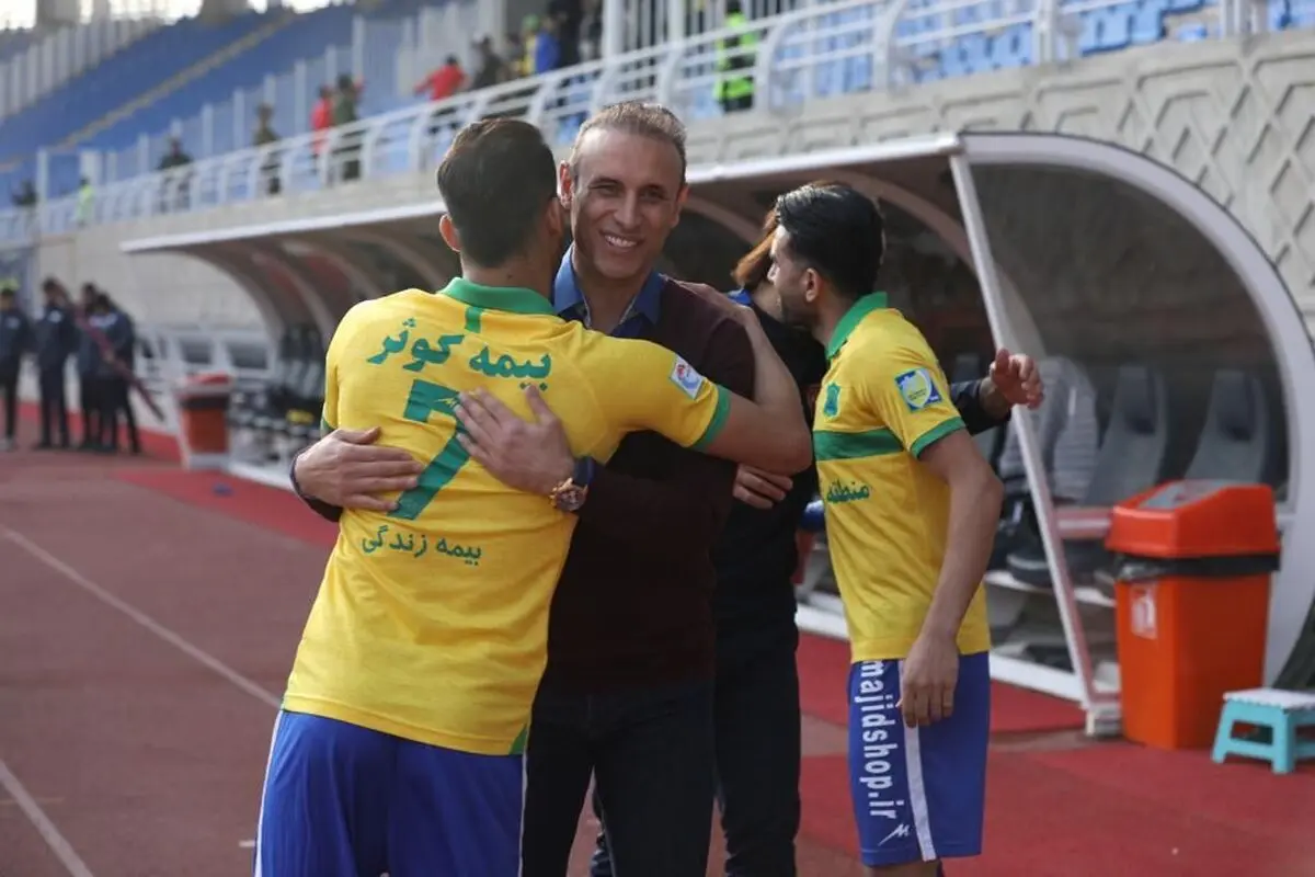 گل محمدی شایعه پرسپولیس را تکذیب کرد