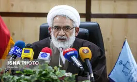باید چهره نظام را از اقداماتی مثل نان و کباب دادن به مردم پاک کنیم