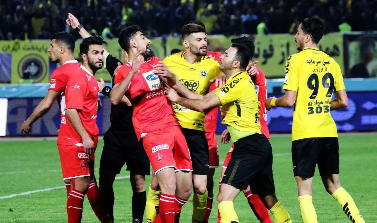 دوئل مدیران سپاهان - پرسپولیس