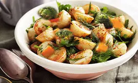 سالاد سیب زمینی رژیمی خوش مزه