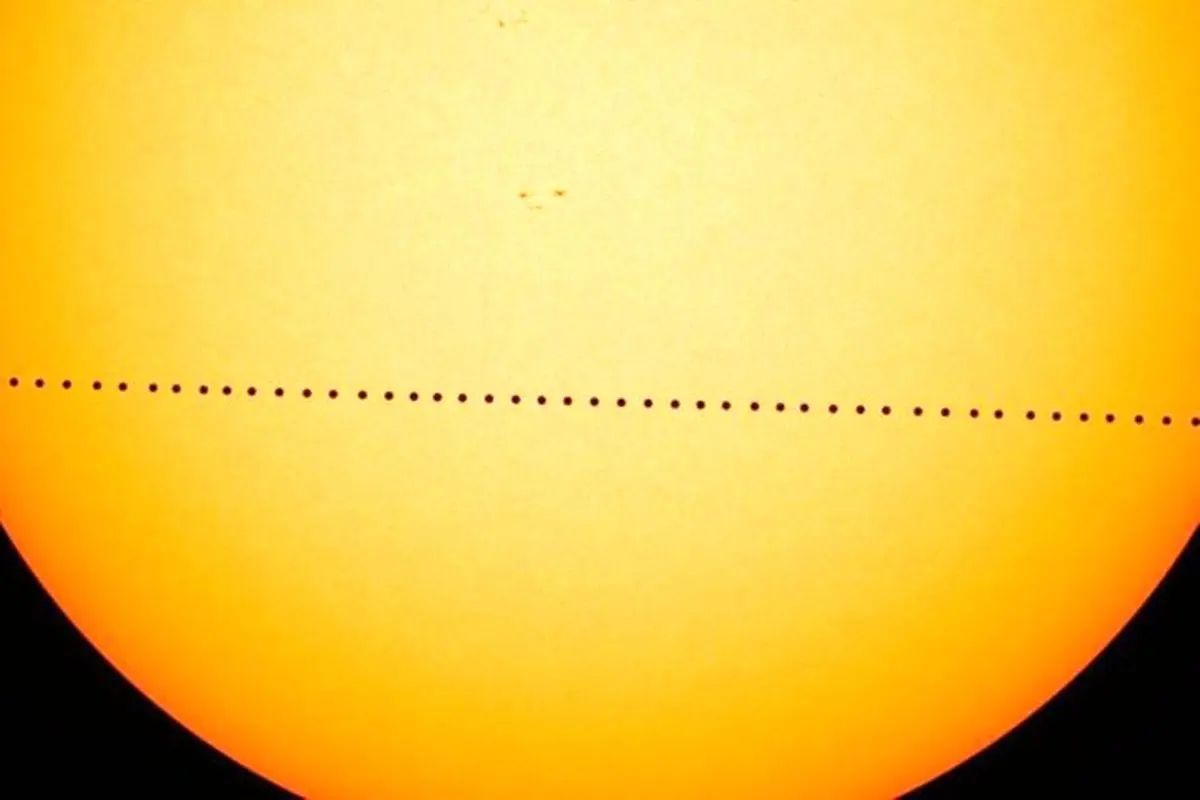 انتشار ویدئویی از لحظه عبور عطارد از مقابل خورشید