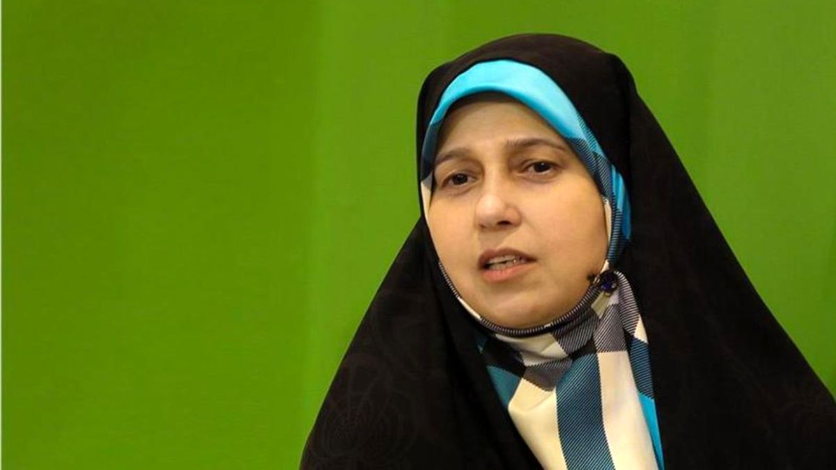 کنایه پروانه سلحشوری درباره گرانی بنزین: مجلس بعدی را تعطیل کنید خودش اقتصاد مقاومتی است