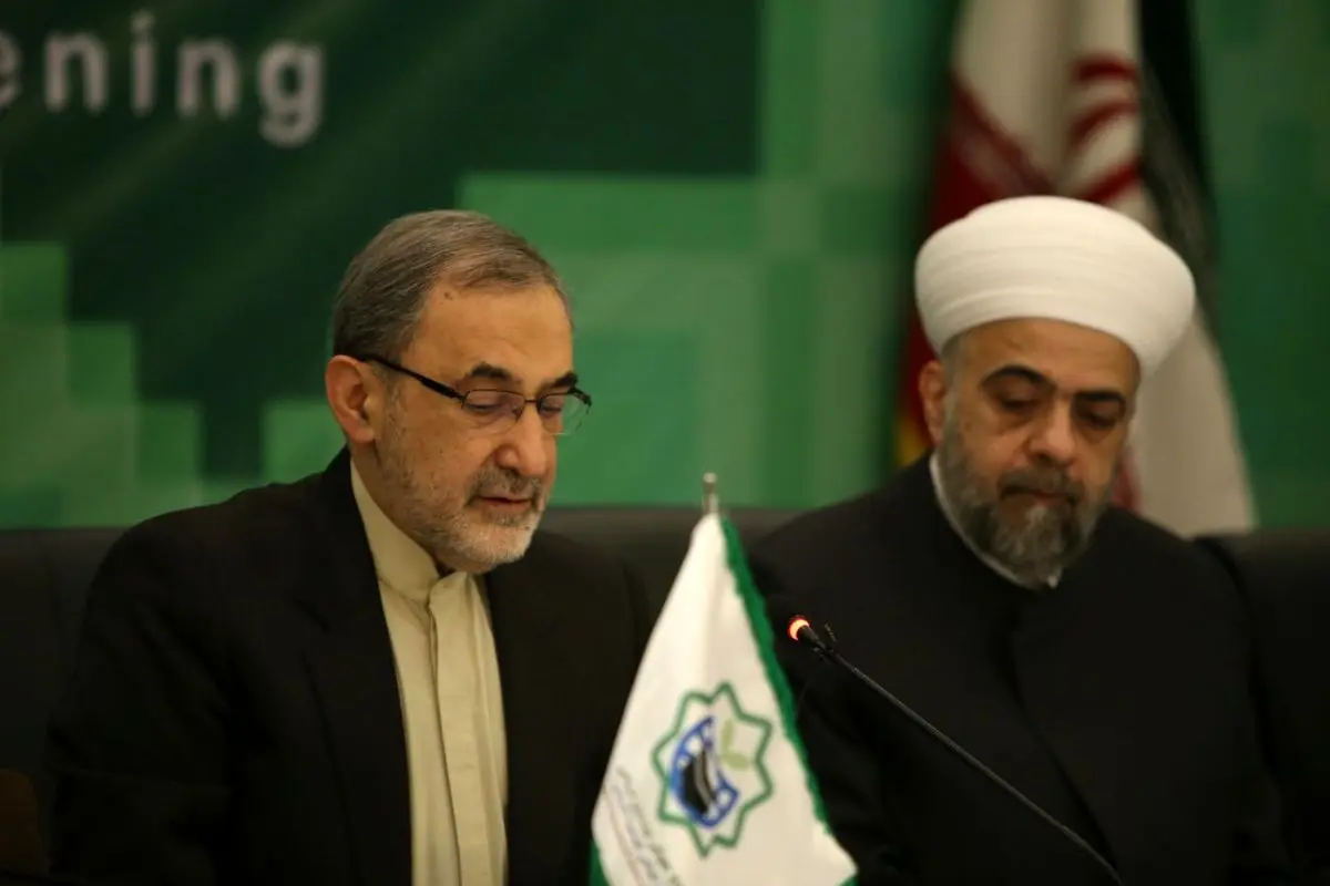 ولایتی: شوی تبلیغاتی نابودی سرکرده داعش دشمن را از جنایاتش در منطقه تبرئه نمی‌کند