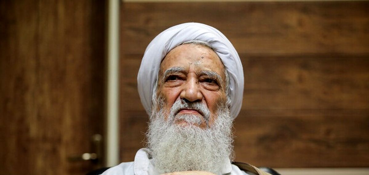 موحدی کرمانی: متاسفانه نتوانستیم «آدمسازی» کنیم؛ والسلام / بازرگان تو زرد از آب درآمد / دهاتیها برای انتخاب کاندیدای اصلح به آخوند روستا مراجعه کنند