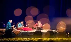 کیهان کلهر پس از رشت به کاشان، شیراز، اصفهان و یزد می‌رود