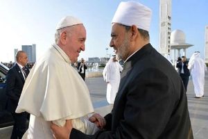 تأکید شیخ الازهر و پاپ بر لزوم تدوین قوانینی درباره دوستی بین جوامع