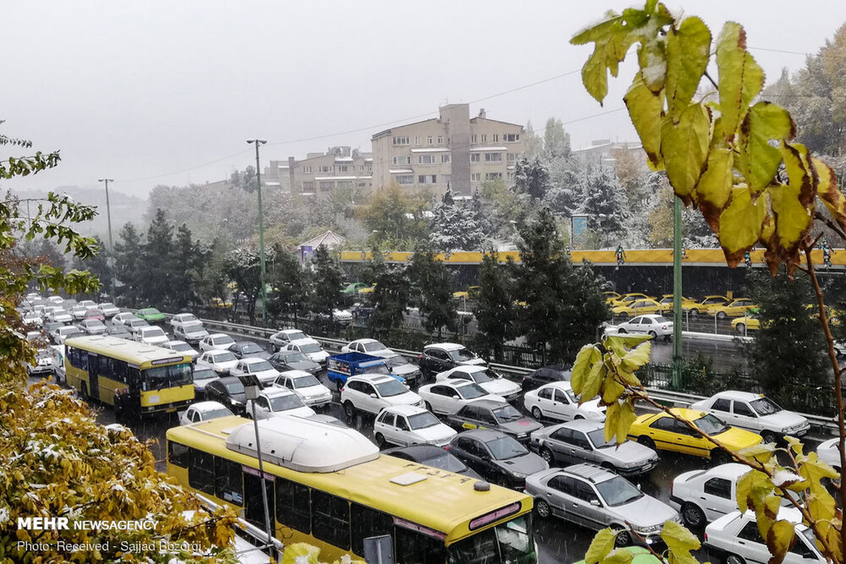 برف و ترافیک تهران+ عکس