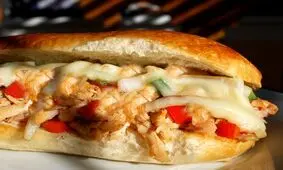طرز تهیه ساندویچ مرغ پنیری، یک شام سریع