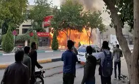 تعداد کل معترضیان از شب جمعه تاکنون مجموعا 87400 نفر برآورد شده / شیوه عملکرد هسته اصلی خشونت نشان می‌دهد که کاملا آموزش دیده بودند