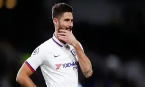 ژیرو به چه دلیل نمی‌تواند چلسی را ترک کند؟