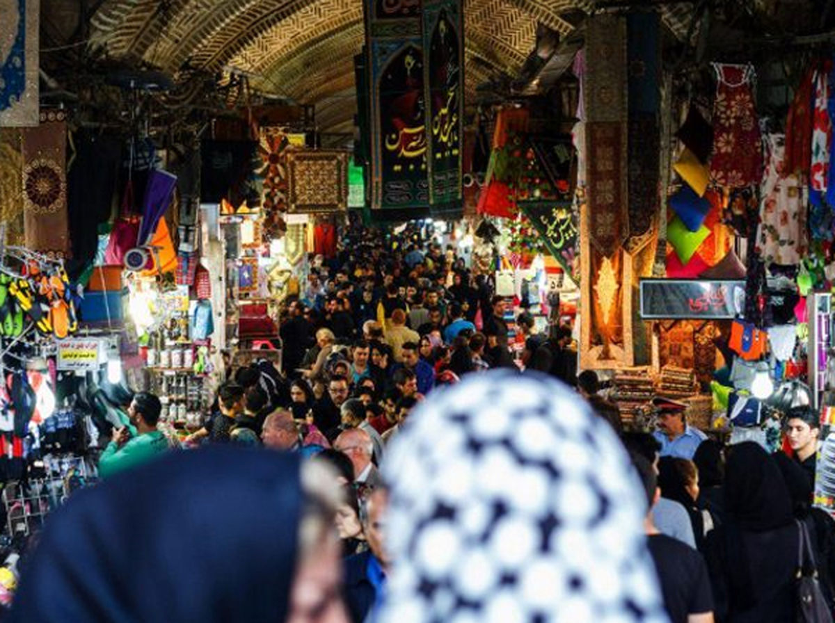 بازار تهران در آرامش کامل است / هیچ گزارشی از ناامنی نرسیده / بازاریانی که روز گذشته واحدهای صنفی خود را بسته بودند امروز مغازه‌های خود را باز کردند