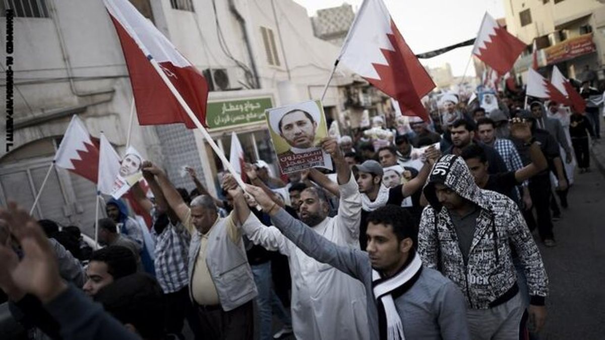 جمعیت الوفاق: آل خلیفه علماء را به دلیل دعا برای آزادی زندانیان بازخواست می‌کند
