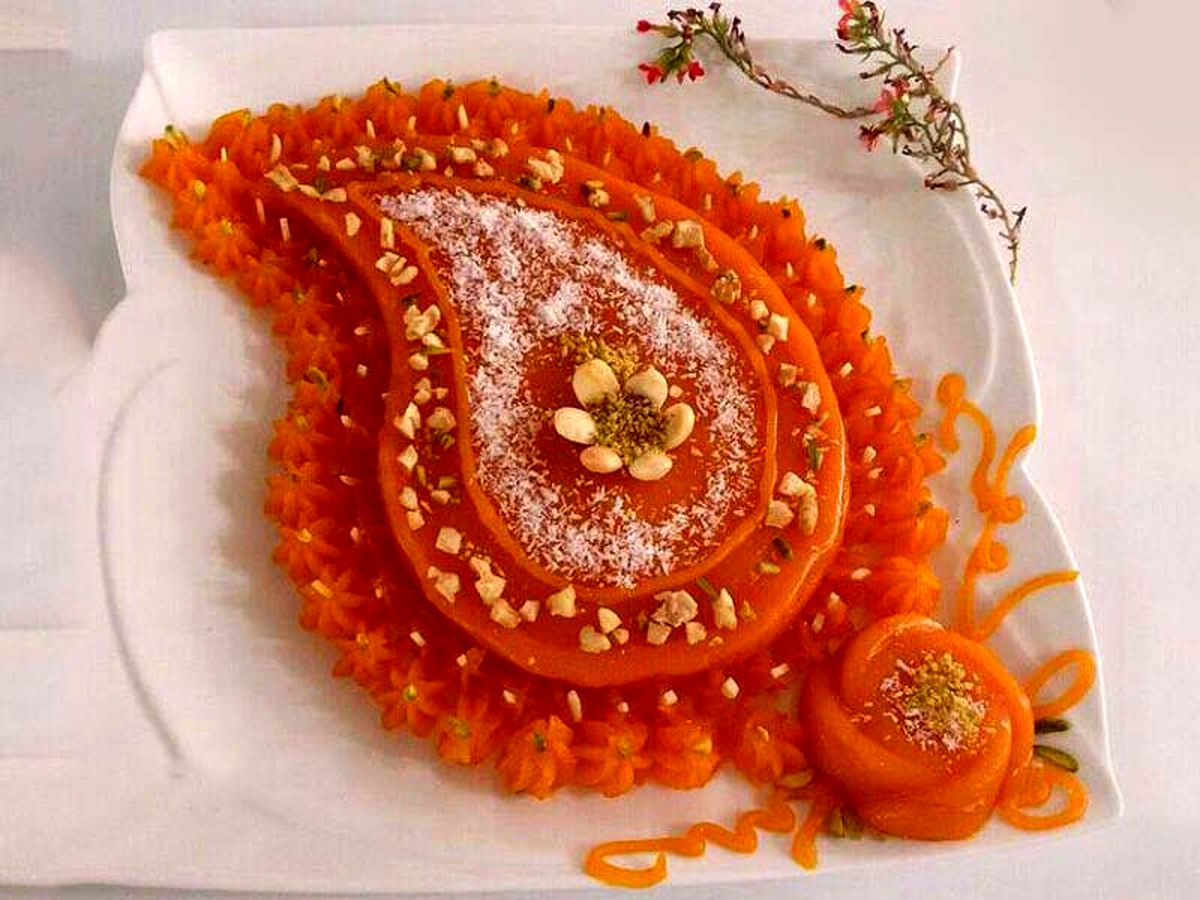 آموزش تهیه مرحله به مرحله “حلوای هویج” خوشرنگ