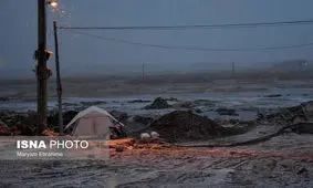 بارش برف در مناطق زلزله‌زده «میانه» در آذربایجان شرقی+ عکس