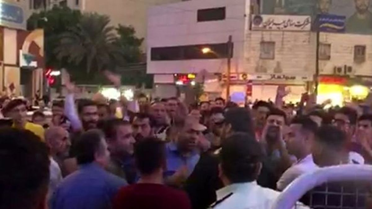 انتقاد روزنامه جمهوری اسلامی از عملکرد دستگاههای اطلاعاتی و امنیتی در حوادث اخیر: چرا از قبل، عوامل اصلی را شناسایی نکردید؟