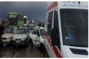 تصادف زنجیره‌ای در اتوبان زنجان - قزوین با 3 کشته و 24 مصدوم