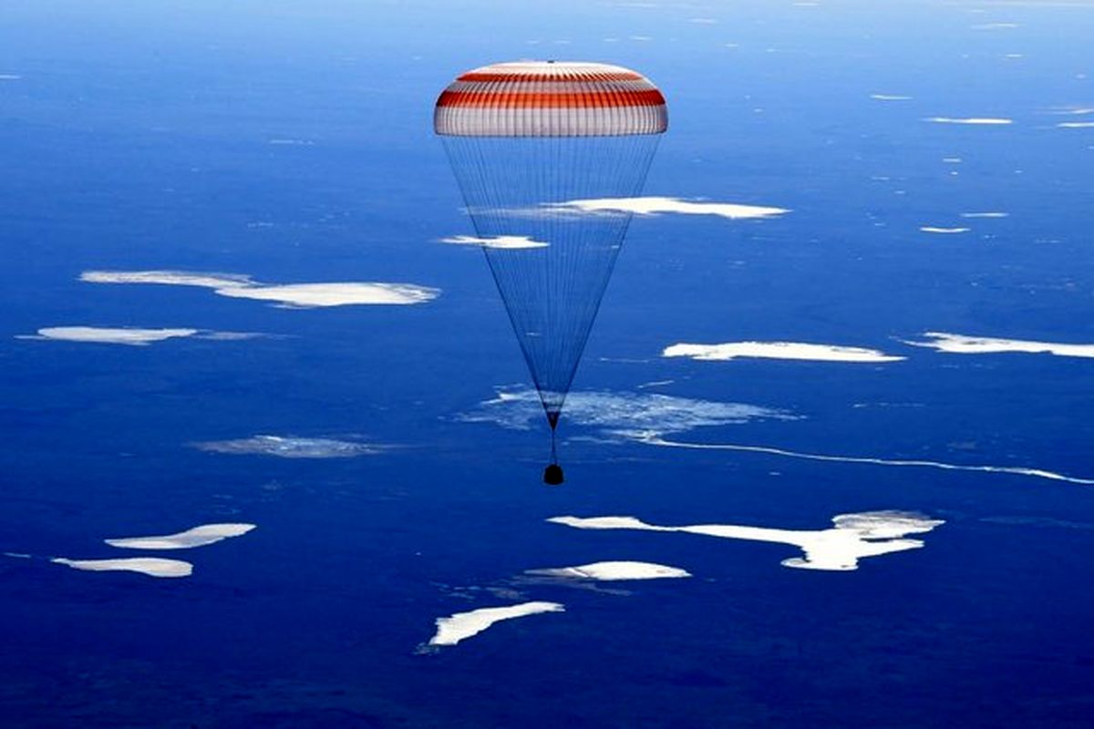 فرود کپسول سایوز پس از ماموریت 173 روزه+تصاویر