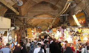 کلامی: ارز ۴۲۰۰ تومانی حذف شود کالاها ۱۰۰ درصد گران خواهد شد