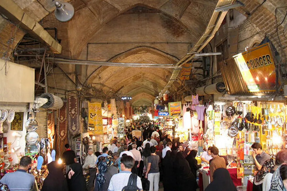 کلامی: ارز ۴۲۰۰ تومانی حذف شود کالاها ۱۰۰ درصد گران خواهد شد