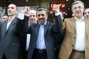 تغییر معادلات انتخابات با یک ثبت نام جنجالی / تکرار سناریوی 92 هاشمی از سوی احمدی نژاد