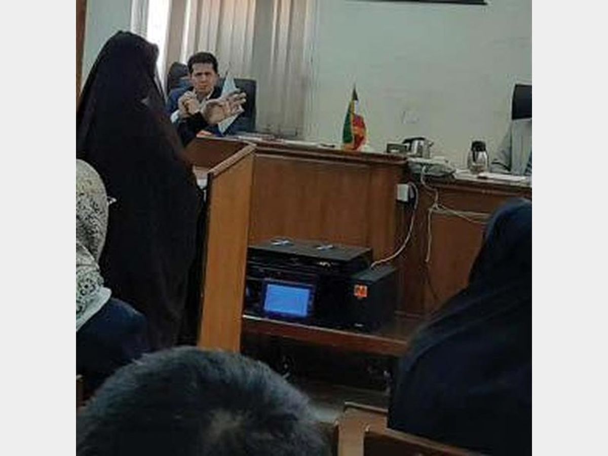 مادر مقتول در دادگاه: قاتل پسرم را نمیبخشم