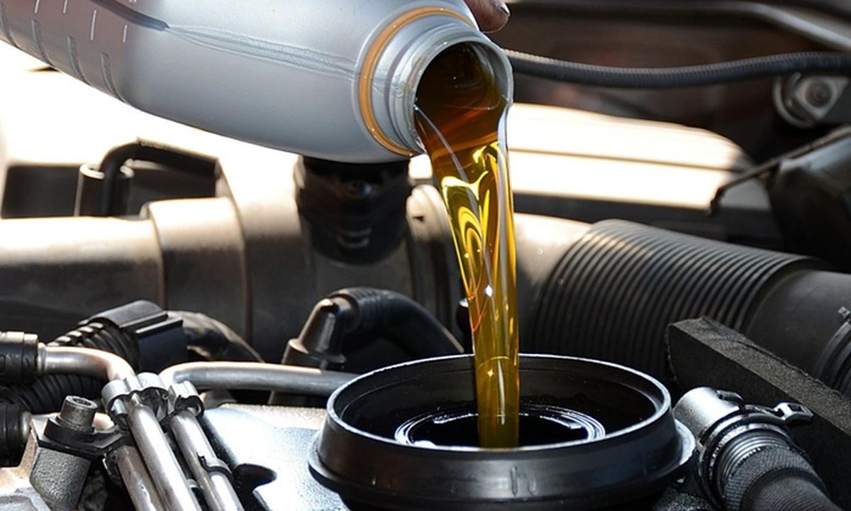 مکمل سوخت و روغن خودرو را چند بخریم؟