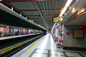 خودکشی ۲ دختر در مترو شهرری + فیلم