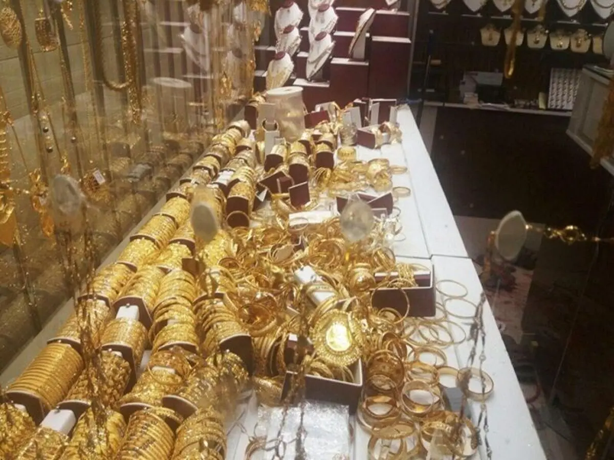 سرقت نافرجام یک زوج از طلافروشی همدان