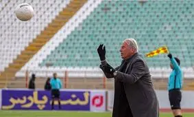 احتمال جدایی دنیزلی از تراکتور/ آیا پیرمرد ترکیه‌ای به آخر خط رسید؟