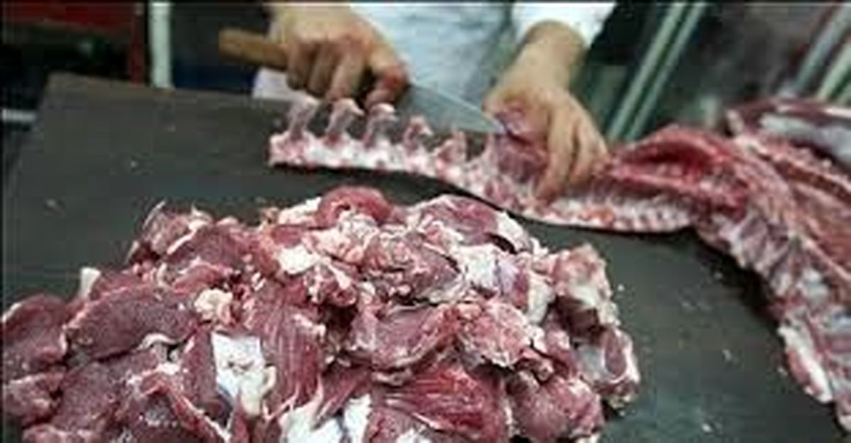 کشف گوشتهای آلوده و 1400 لیتر مشوربات الکلی دستساز در تهران / سرکه تقلبی بلای جان مردم