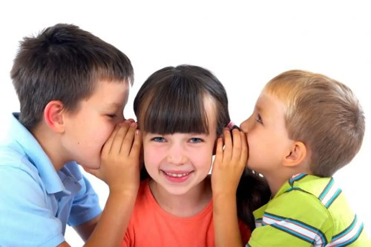 چگونه از غیبت کردن فرزندمان جلوگیری کنیم