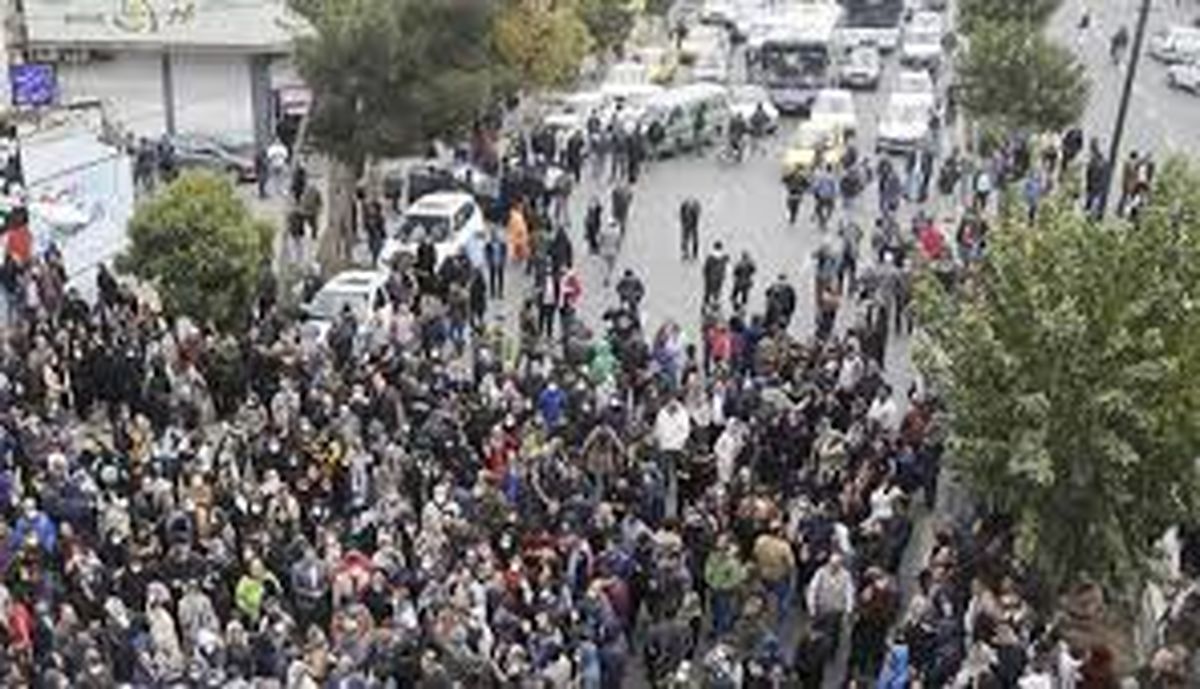 اعتراض مردمی در فرانسه، اغتشاش و آشوب در ایران! / عکس