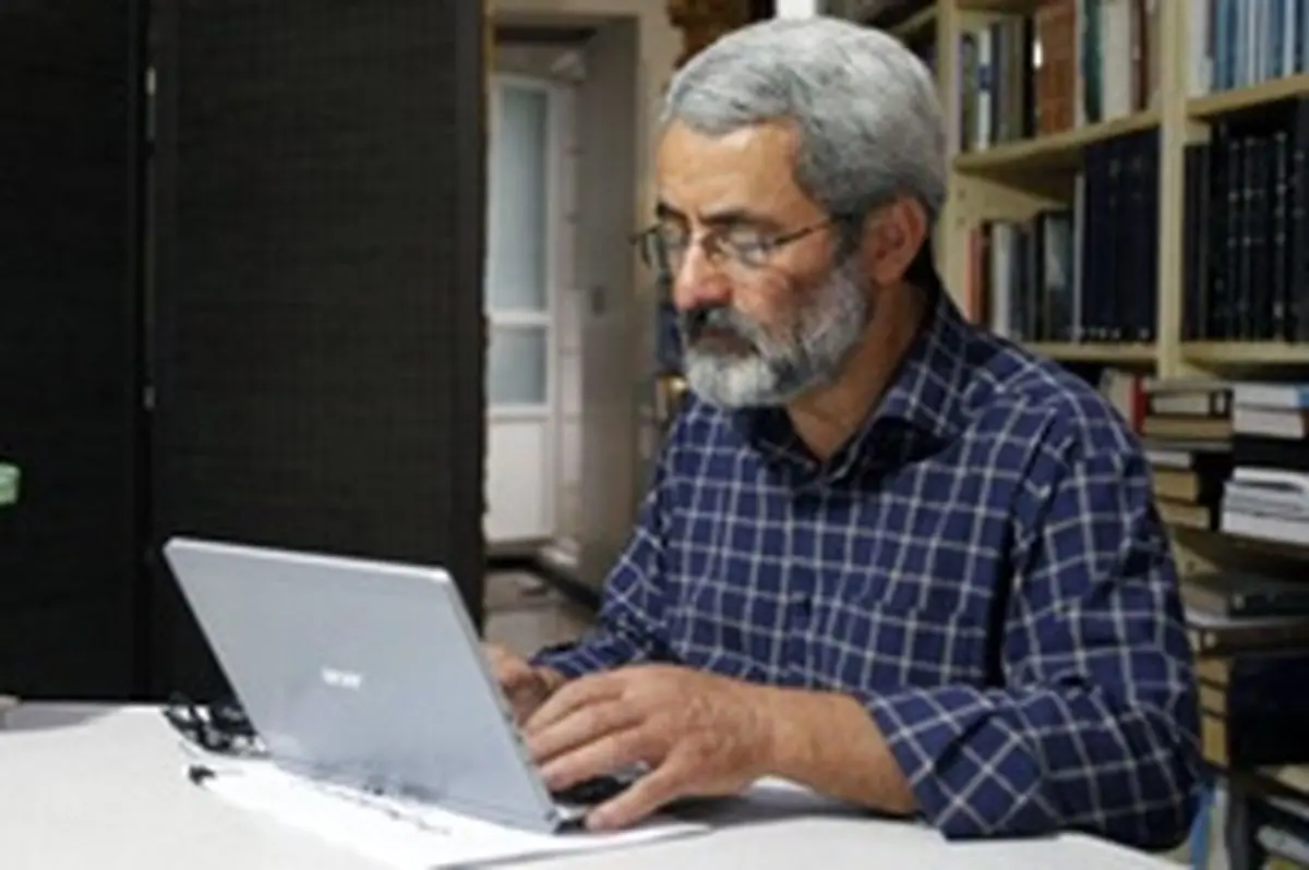 سلیمی‌نمین: کاندیداتوری محمود احمدی‌نژاد انتحارِ سیاسی بود