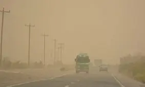 محور کرمان ـ زاهدان به علت وزش طوفان مسدود است