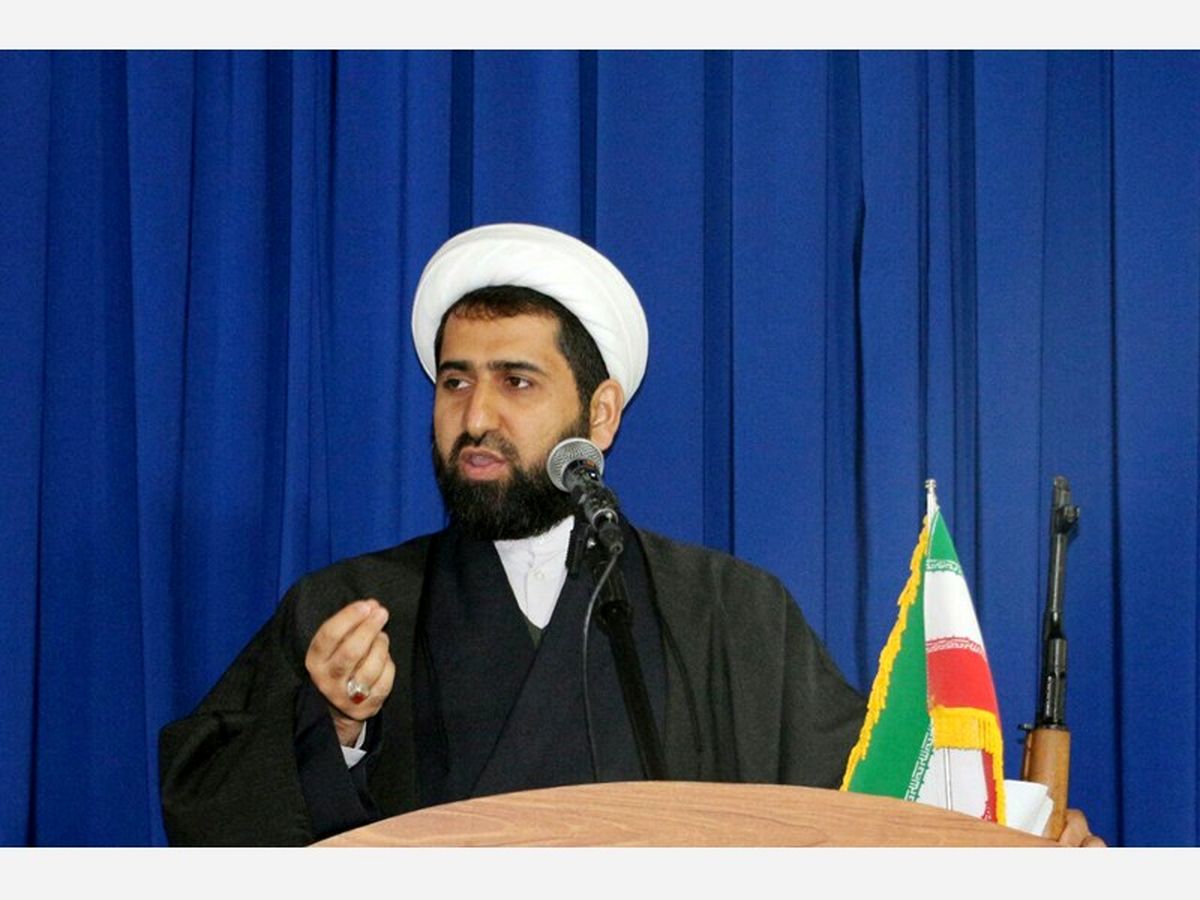 پاسخ توییتری امام جمعه اسالم به گمانهزنیها در مورد شرکت وی در انتخابات مجلس
