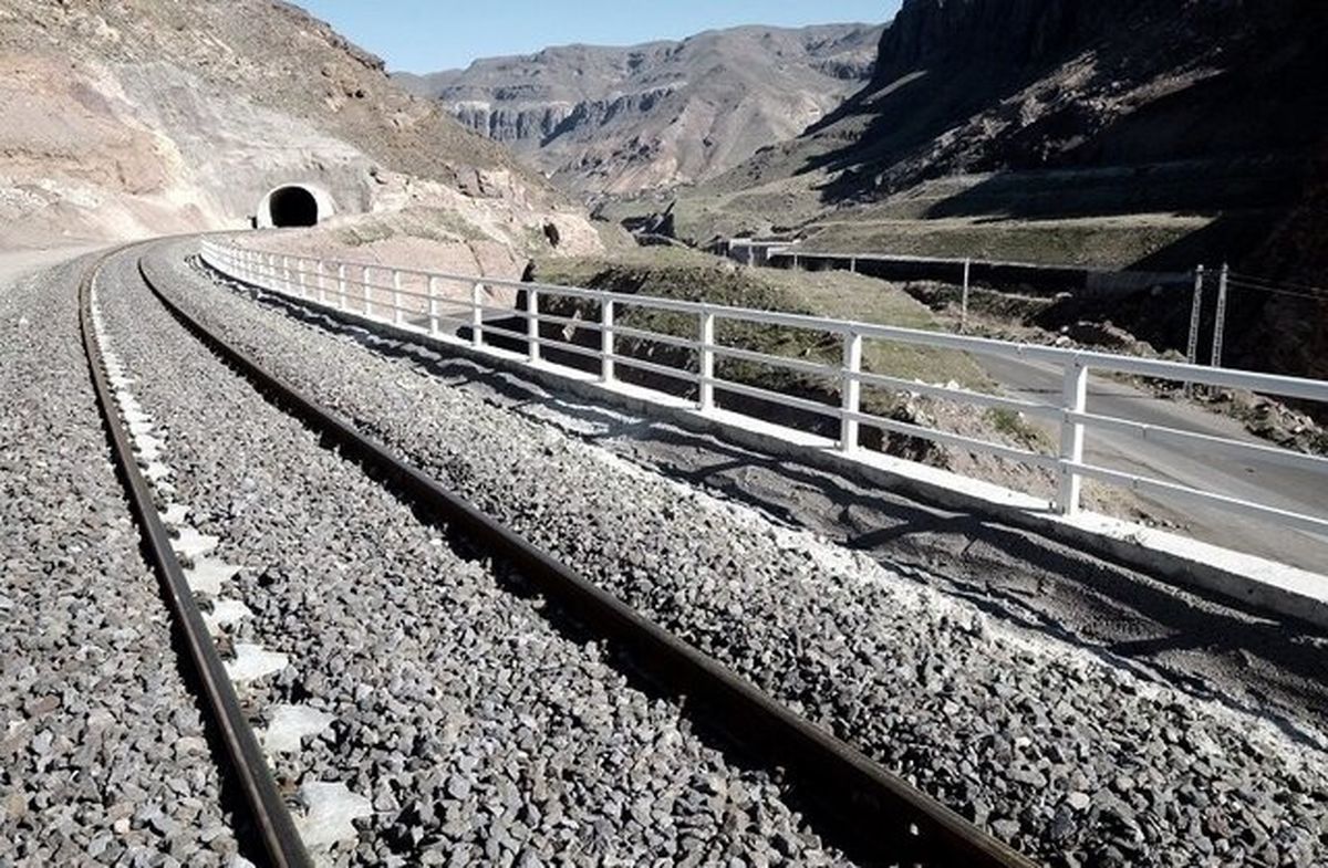 افزایش ۱۳۰۰ میلیارد تومانی بودجه حملونقل ریلی در سال آینده