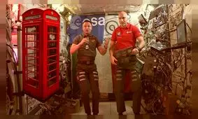 حریم خصوصی فضانوردان، جایی به اندازه یک باجه تلفن