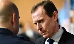 حمله مدیر رئال به وی ای آر