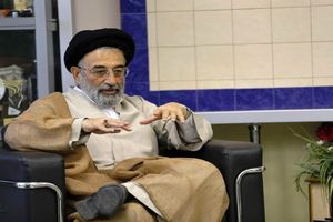 موسوی لاری: مرز ما سقف جمهوری اسلامی و قانون اساسی است