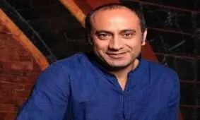 جلوگيري از ورود خبرنگاران و علاقمندان در مراسم تشييع پيكر عارف لرستانى و تجمع آن ها روبروي تالار وحدت