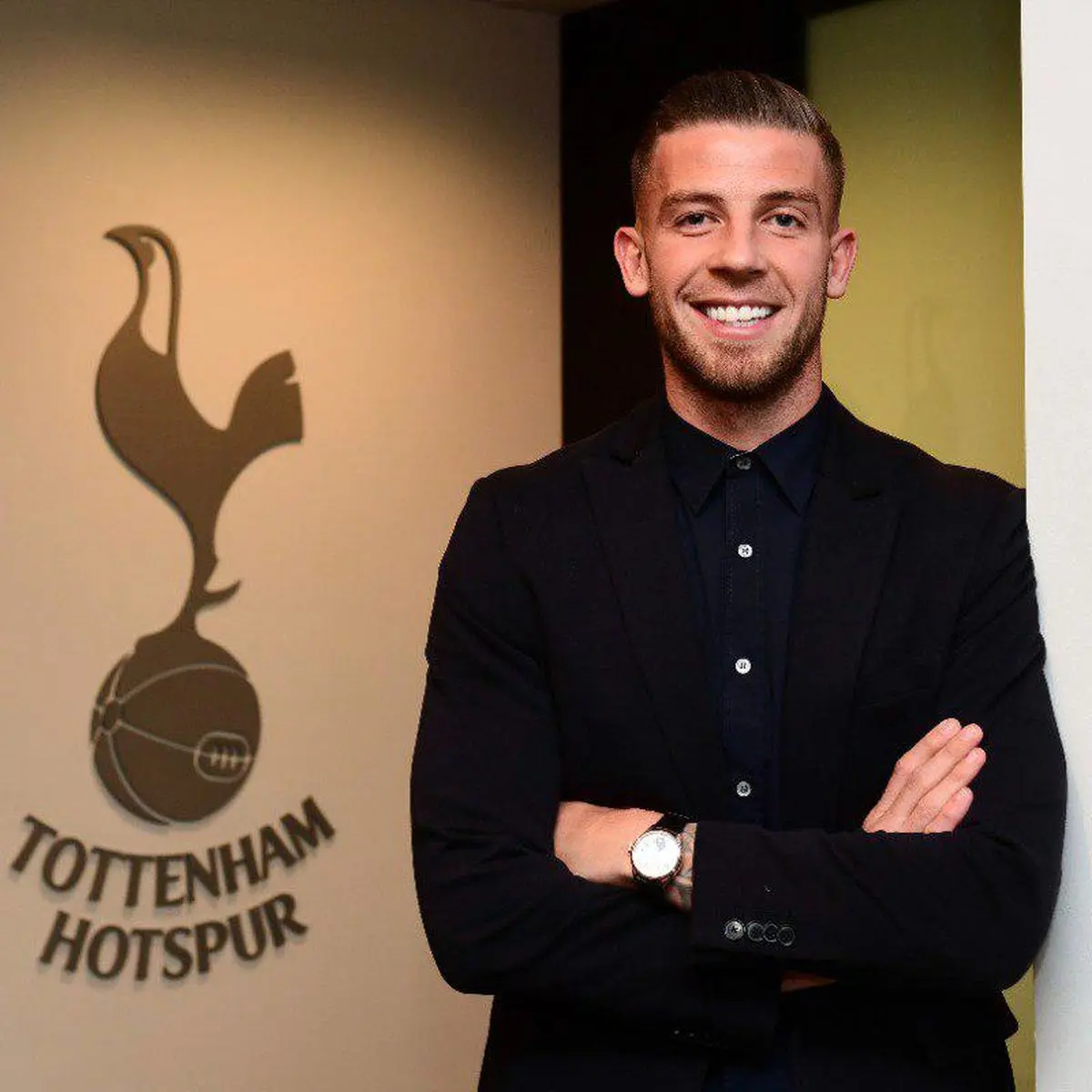 توبی آلدرویرلد با تاتنهام تمدید کرد