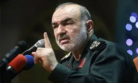 عکسی از فرمانده کل سپاه با پوشش متفاوت